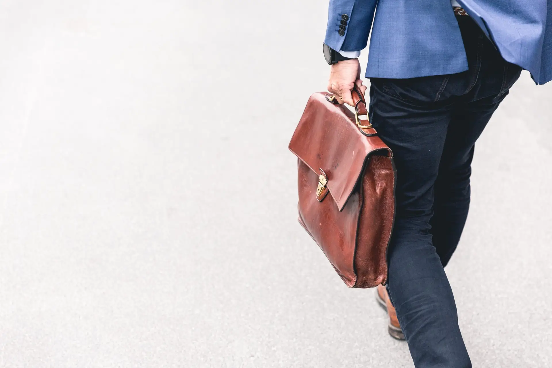 how-to-attract-clients-with-finance-content-marketing